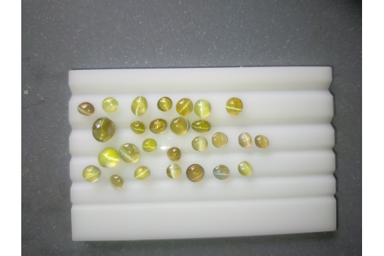 27 Unheated Chrysoberyl Cat's Eye Lot - Cabochon - 20.05 ct - COR authenticated