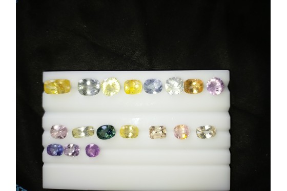 18 Unheated 1Ct+ Sapphire - Various - 33.50 ct - COR authenticated