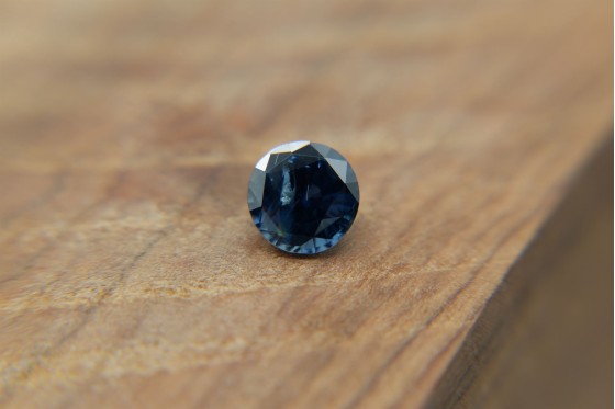 Peacock Blue Sapphire - Round - 1.65 ct