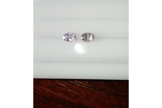 White Sapphire Pair - Oval - 1.20 ct - COR authenticated