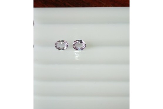 Pastel Lavender Violet Sapphire Earrings Pair - Oval - 1.10 ct - COR authenticated