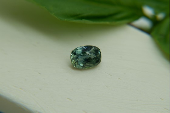 Yellowish Blue Sapphire - Rectangular - 1.25 ct - COR authenticated