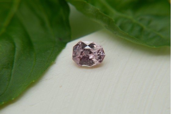 Rare Brown Sapphire - Nonagon - 1.20 ct