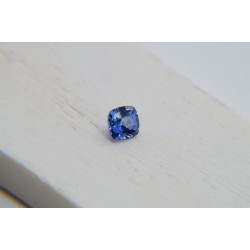 Vivid Cornflower Blue Sapphire - Cushion - 0.87 ct - COR authenticated