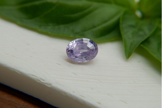 Pastel Violet Sapphire - Oval - 1.75 ct