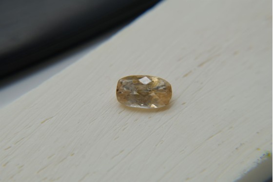 Pastel Yellowish-White Sapphire - Rectangular - 1.60 ct