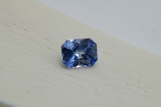 Appraised Premium: Pastel Blue Sapphire - Octagon - 2.25 ct - IGL certified