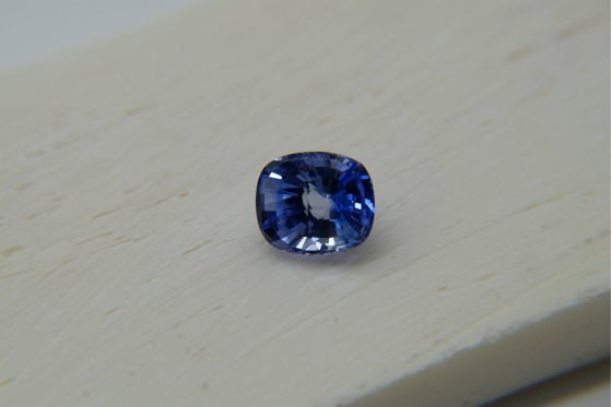 Appraised Premium: Velvet Blue Sapphire - Rectangular - 1.984 ct - IGL certified