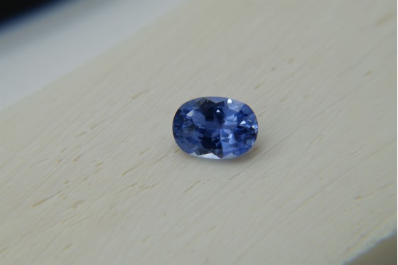 Appraised Premium: Velvet Blue Sapphire - Oval - 1.40 ct - IGL certified