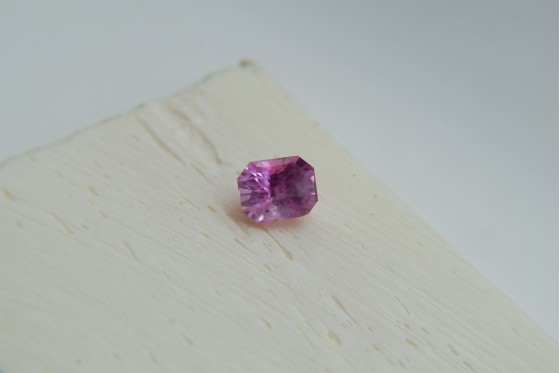 Vivid Pastel Pink Sapphire - Octagon - 0.85 ct