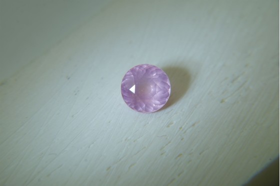 Discover the Beauty of Round Pink Spinel: Why It's Perfect for Your DIY Engagement or Wedding Ring