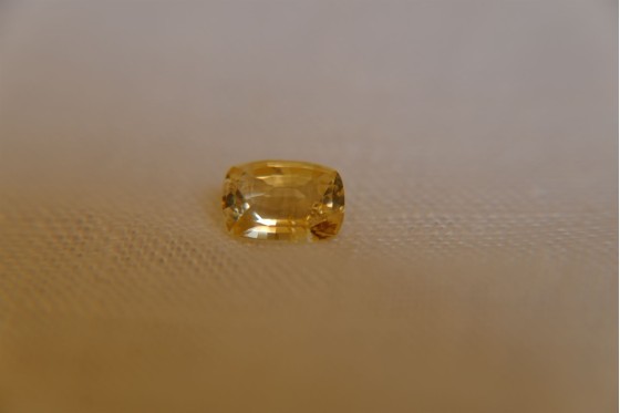 Pastel Yellow Sapphire - Rectangular - 1.45 ct - COR authenticated
