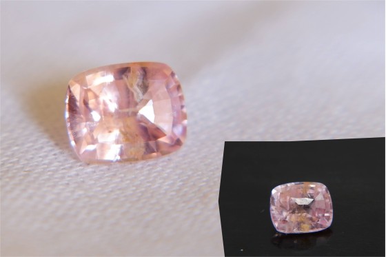 Padparadscha Sapphire - Rectangular - 0.87 ct - CSL certified