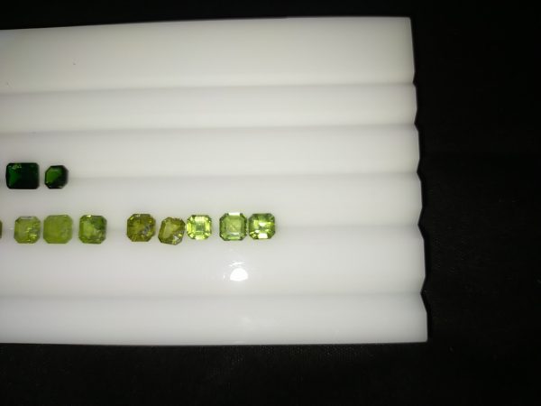 14 Unheated Demantoid Garnet Lot - Various - 6.25 ct - COR authenticated