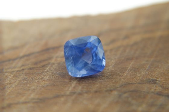 Kashmir Blue Sapphire - Cushion - 4.55 ct - COR authenticated