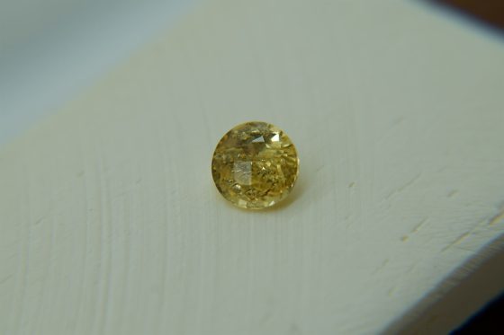 Vivid Lemon Yellow Sapphire - Round - 1.35 ct - COR authenticated