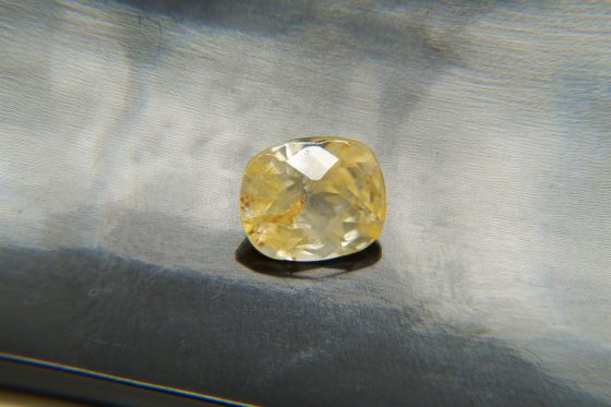 Pastel Gold Yellow Sapphire - Rectangular - 2.75 ct