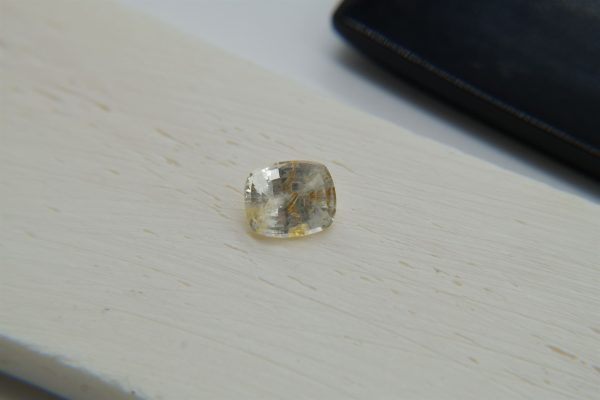 Pastel Yellowish-White Sapphire - Rectangular - 1.70 ct