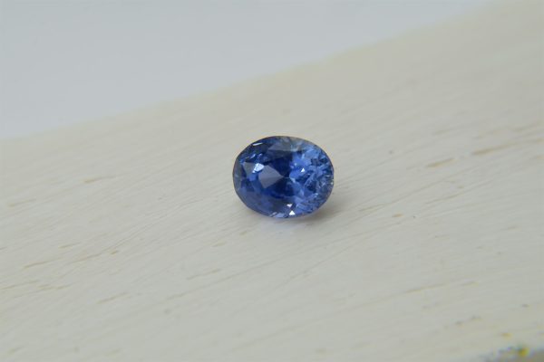 Cornflower Blue Sapphire - Oval - 1.637 ct - AGL certified