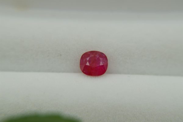 Ruby Purplish Red - Cushion - 1 ct - COR authenticated