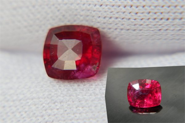 Vivid Red Rubellite - Rectangular - 1.30 ct - COR authenticated